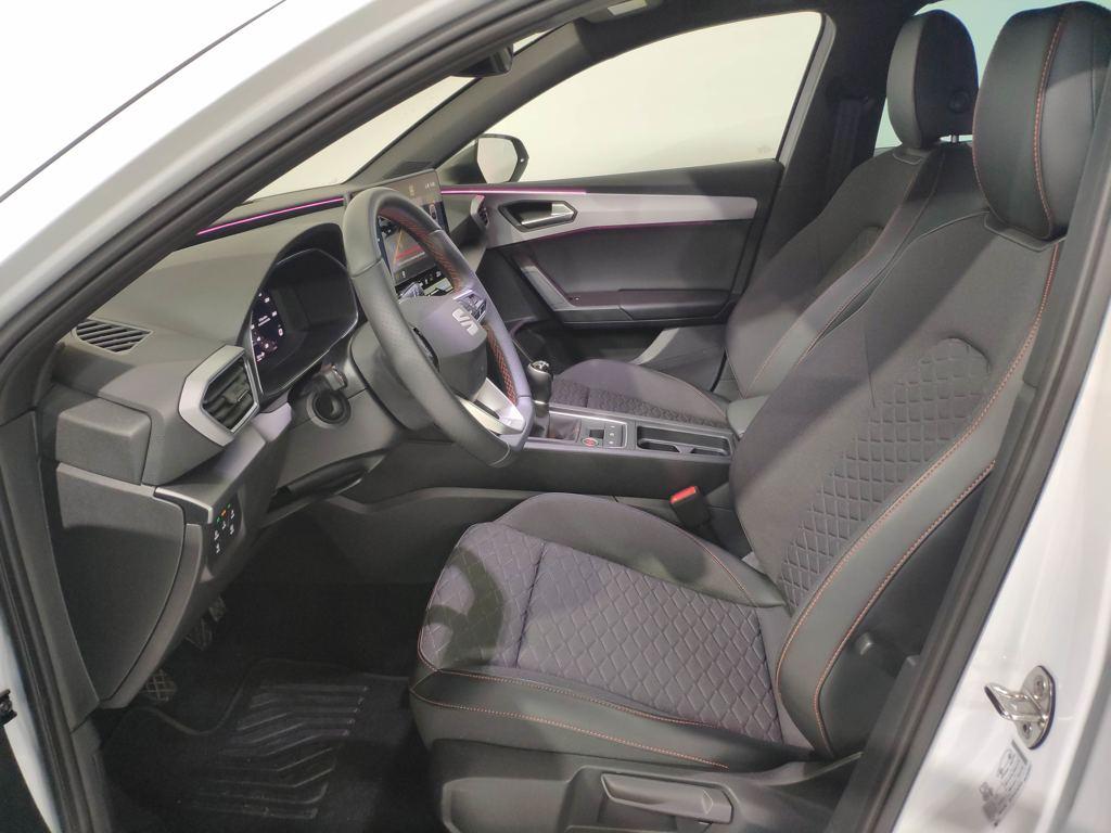 SEAT León 1.5 TSI S&S FR 25 Aniversario 85 kW (116 CV) - 13