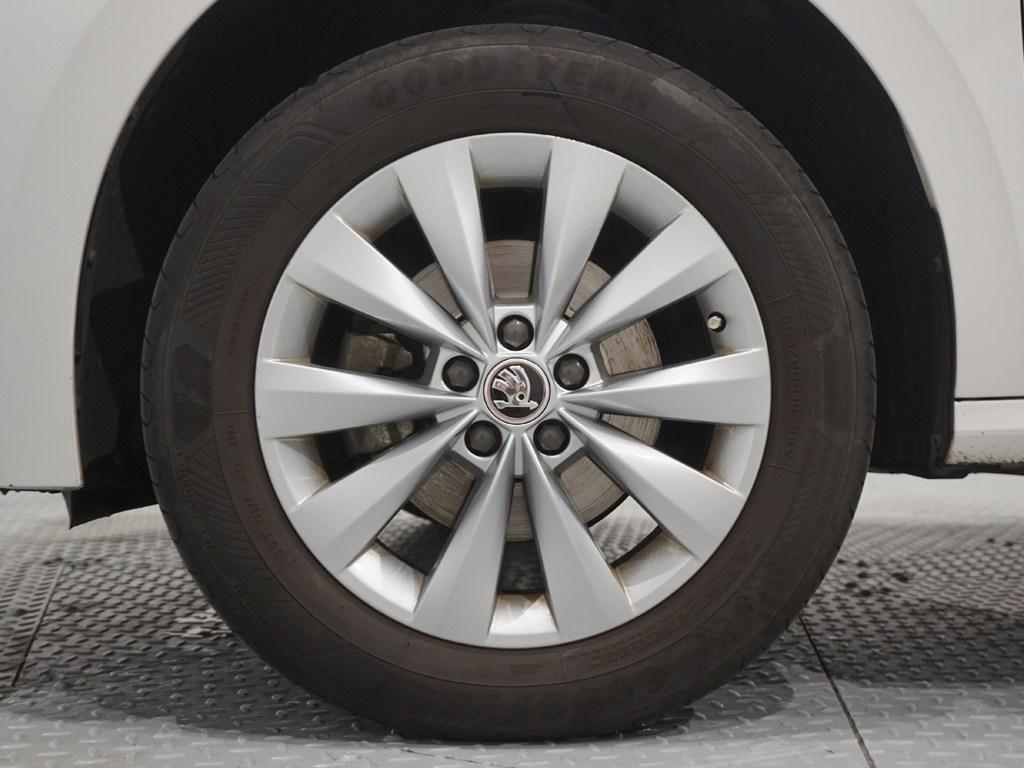 Skoda Kamiq 1.0 TSI Emotion 81 kW (110 CV) - 7