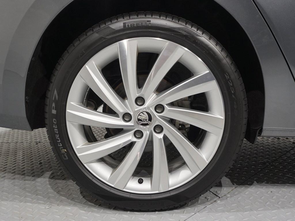 Skoda Octavia 1.4 TSI iV P-HEV Selection DSG 150 kW (204 CV) - 7