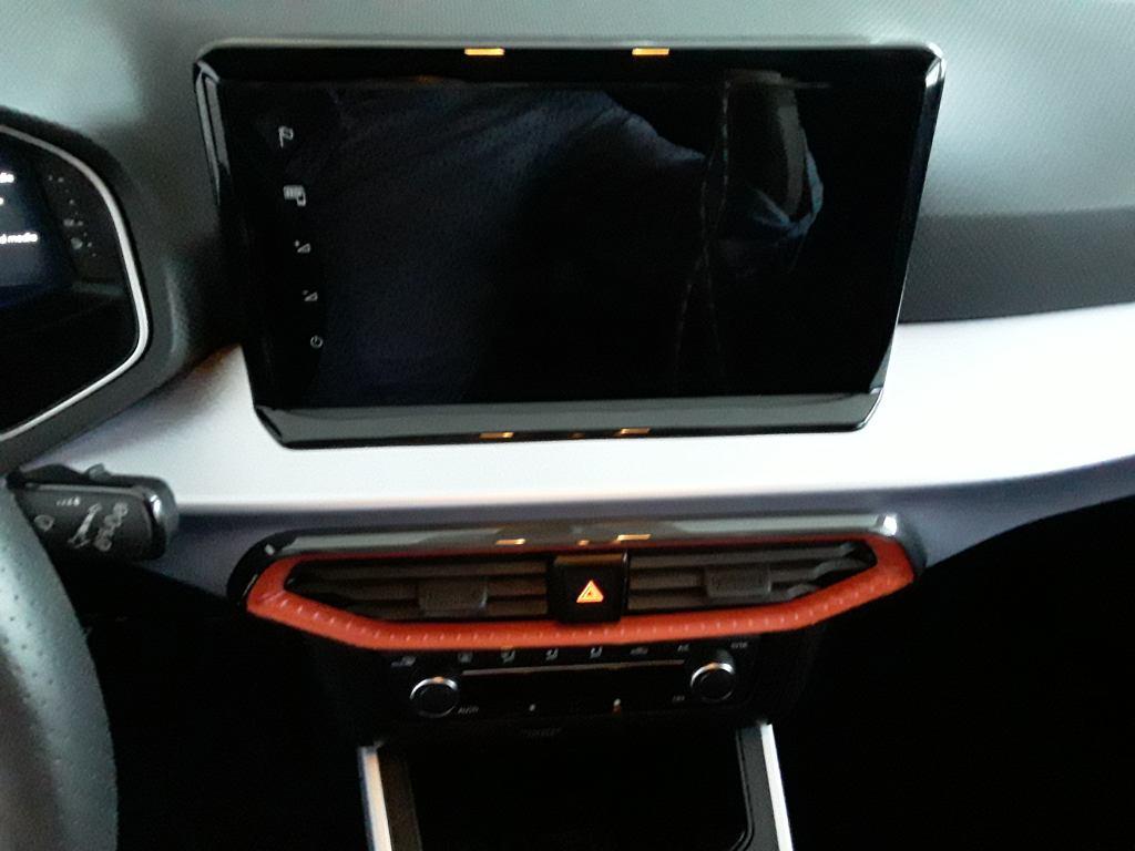 SEAT Arona 1.0 TSI FR Special Edition 85 kW (115 CV) - 10