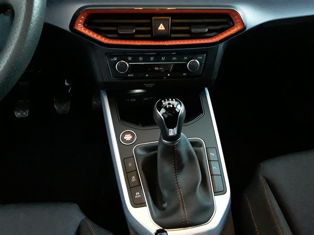 SEAT Arona 1.0 TSI FR Special Edition 85 kW (115 CV) - 11