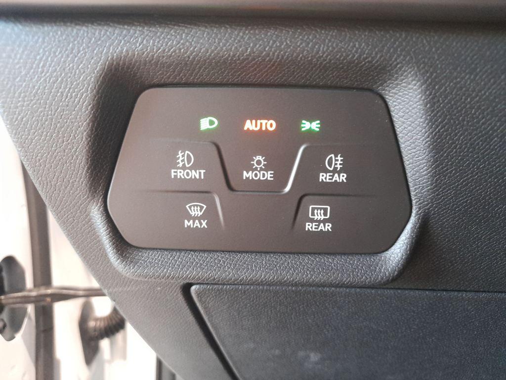 CUPRA Leon Sportstourer 1.5 TSI 110 kW (150 CV) - 12