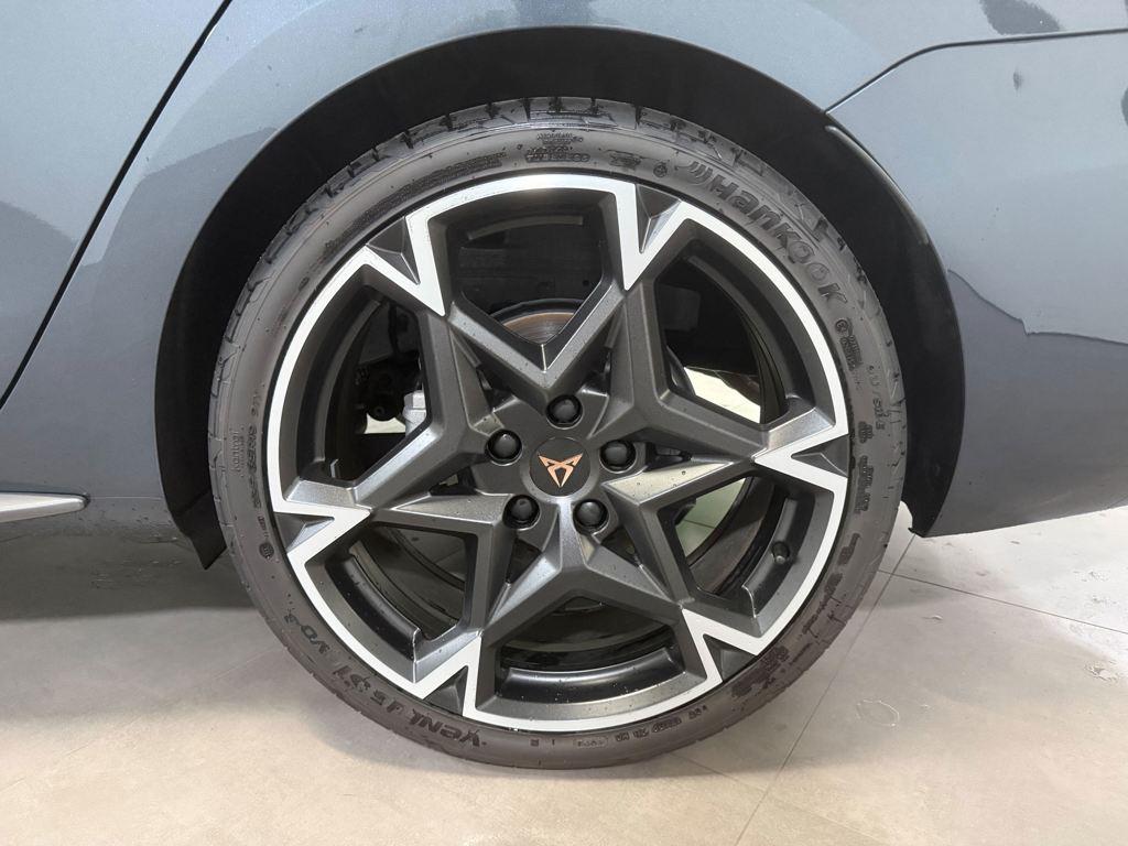 CUPRA Leon Sportstourer 1.5 eTSI DSG 110 kW (150 CV) - 7