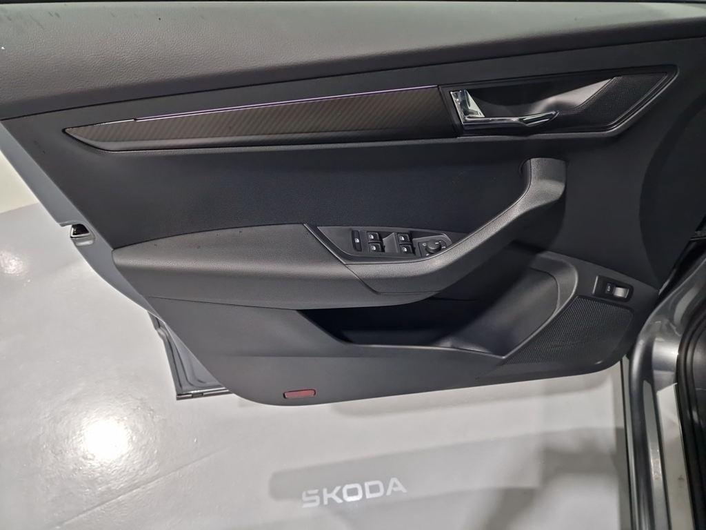 Skoda Karoq 2.0 TDI Sportline 85 kW (115 CV) - 9
