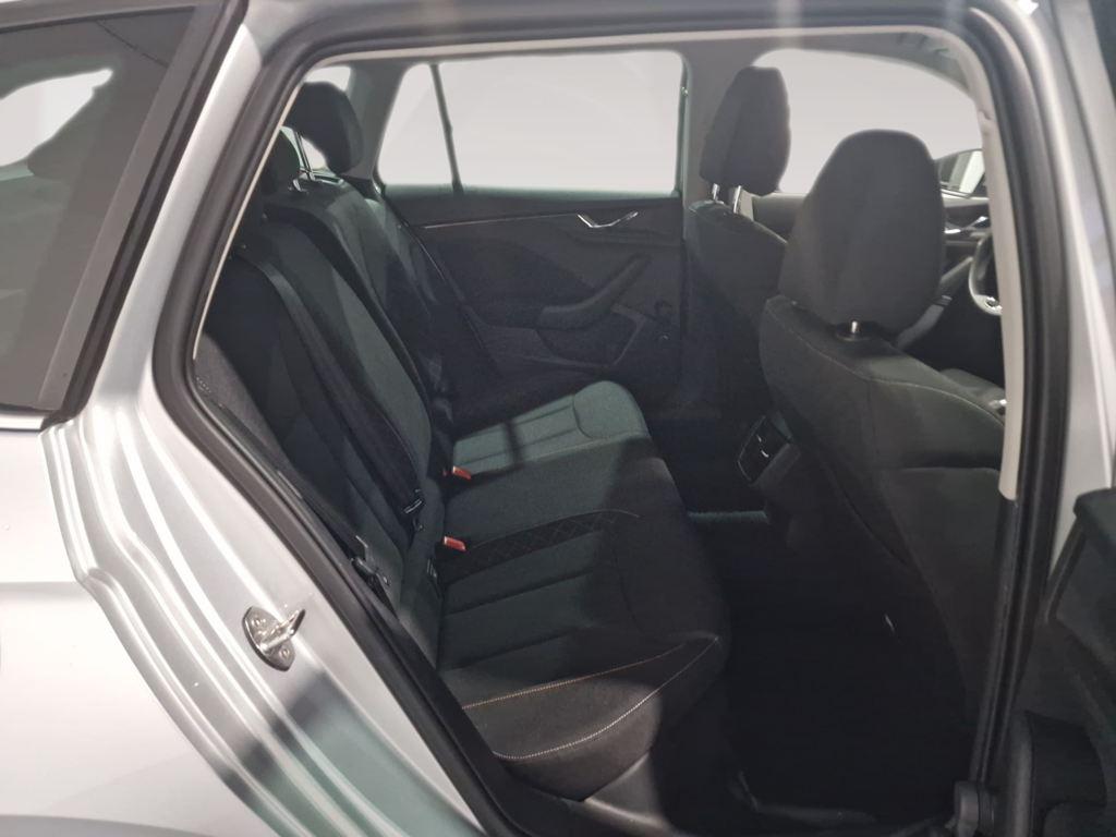 Skoda Kamiq 1.0 TSI Emotion 81 kW (110 CV) - 5