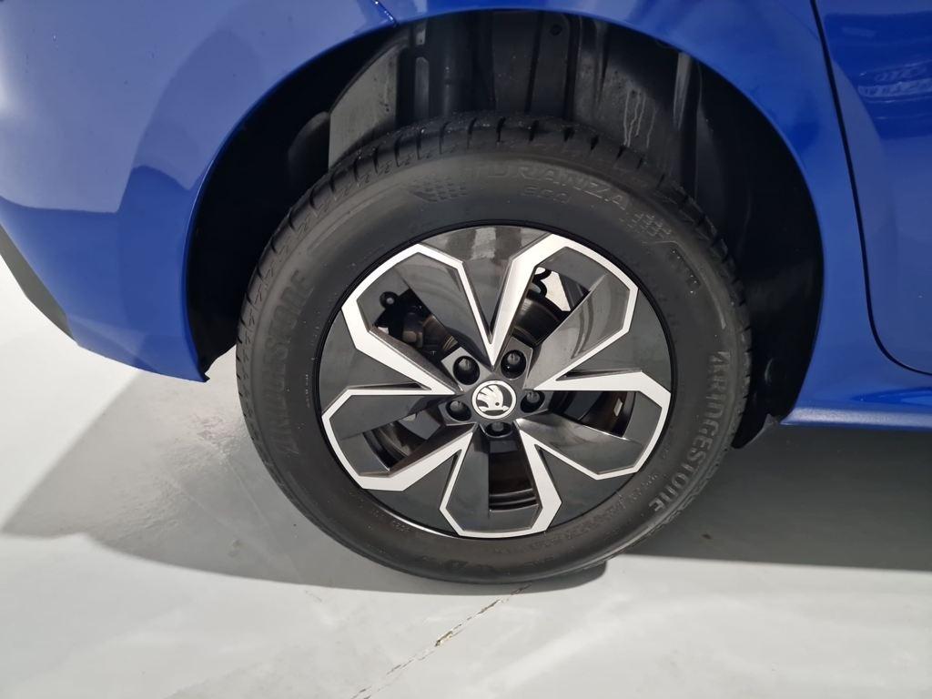 Skoda Kamiq 1.0 TSI Selection DSG 85 kW (115 CV) - 7