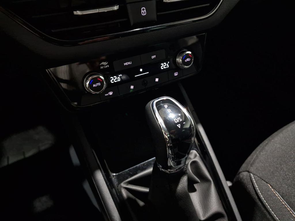 Skoda Kamiq 1.0 TSI Selection DSG 85 kW (115 CV) - 10