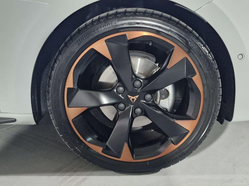 CUPRA Leon Sportstourer 1.5 eTSI DSG 110 kW (150 CV) - 7