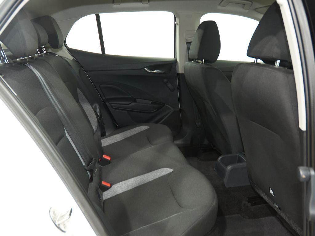 Skoda Fabia 1.0 TSI Active 70 kW (95 CV) - 5