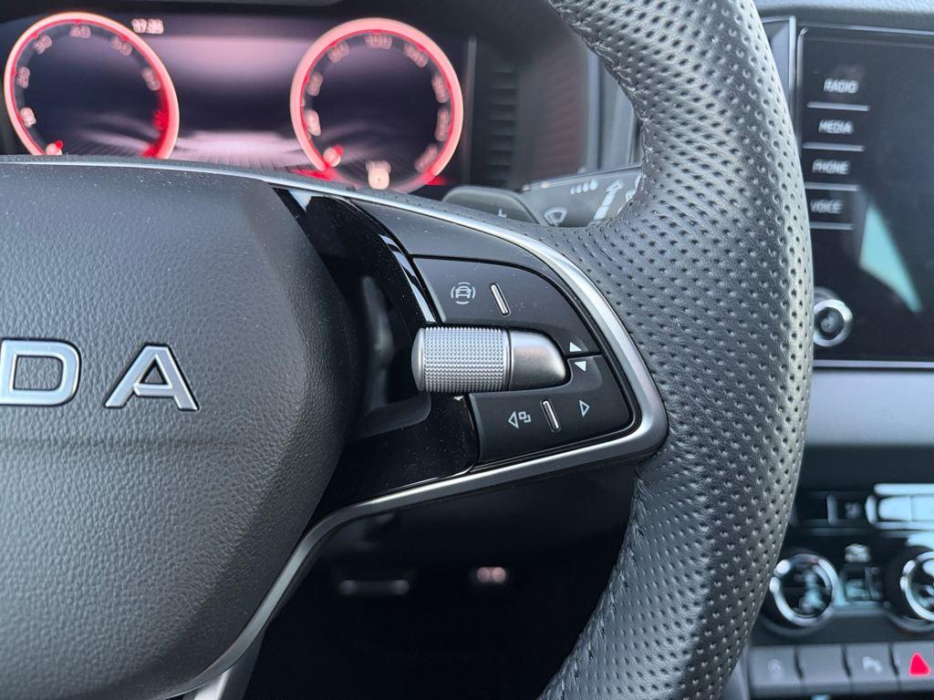 Skoda Karoq 1.5 TSI ACT Sportline DSG 110 kW (150 CV) - 9