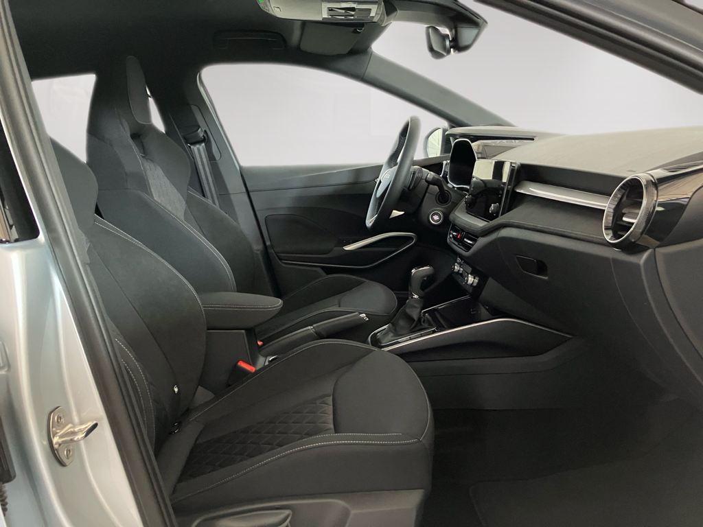 Skoda Fabia 1.0 TSI Design DSG 85 KW (115 CV) - 4