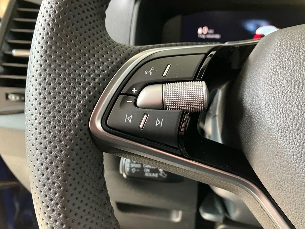 Skoda Karoq 1.5 TSI ACT Sportline DSG 110 kW (150 CV) - 8