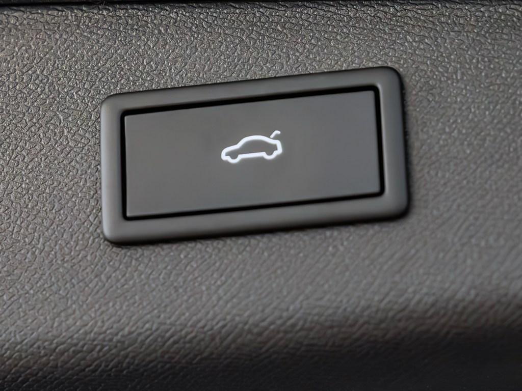 CUPRA Leon Sportstourer 1.5 eTSI DSG 110 kW (150 CV) - 10