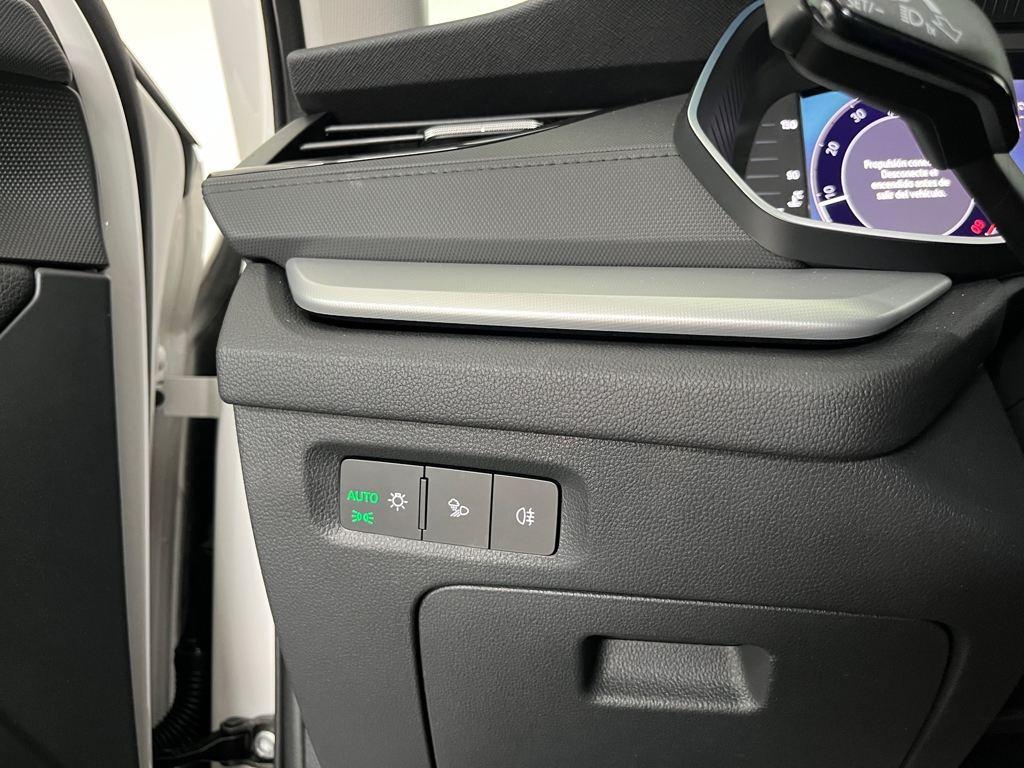 Skoda Octavia 2.0 TDI Selection DSG 110 kW (150 CV) - 8