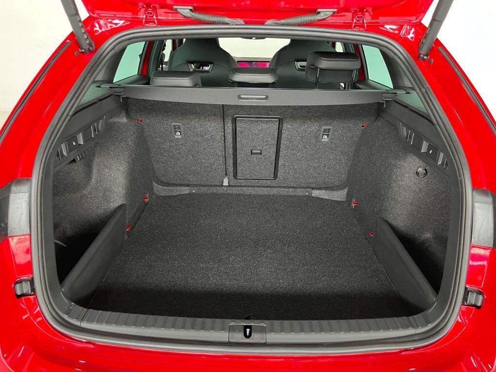 Skoda Octavia Combi 1.5 TSI m-HEV Sportline DSG 110 kW (150 CV) - 6