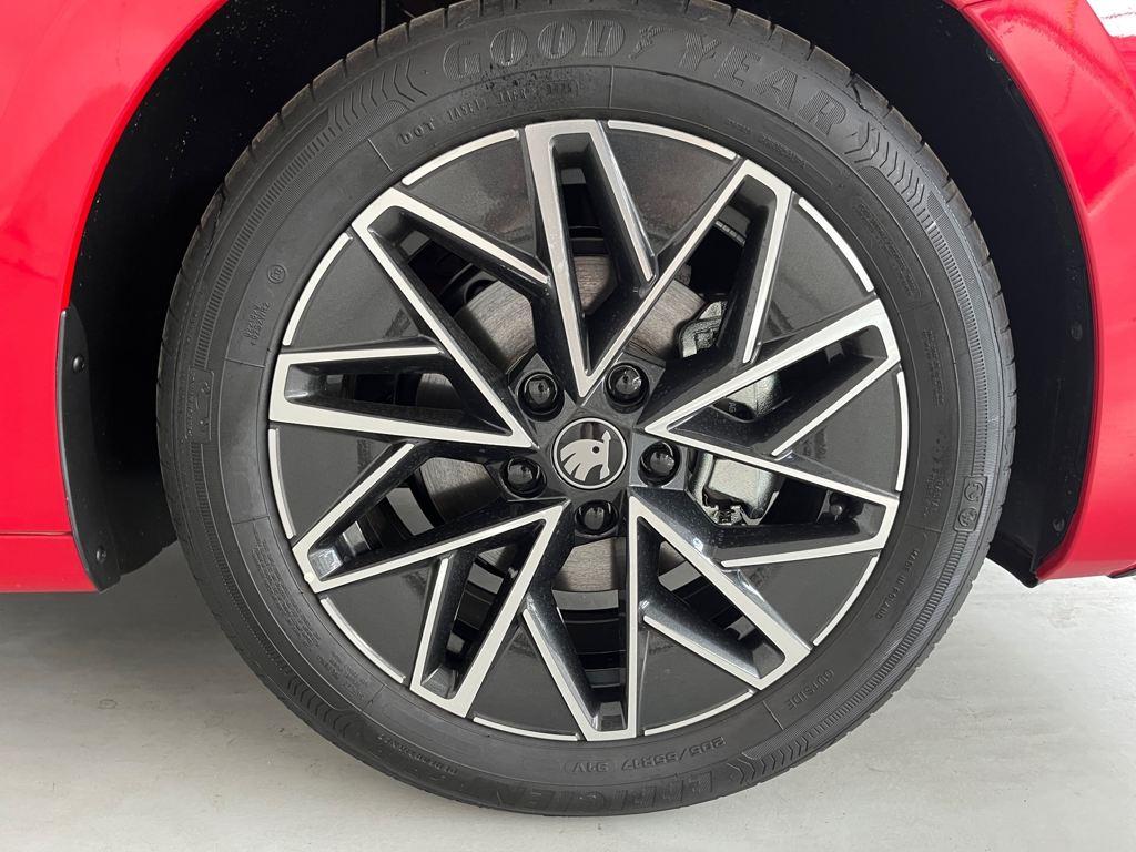 Skoda Octavia Combi 1.5 TSI m-HEV Sportline DSG 110 kW (150 CV) - 7