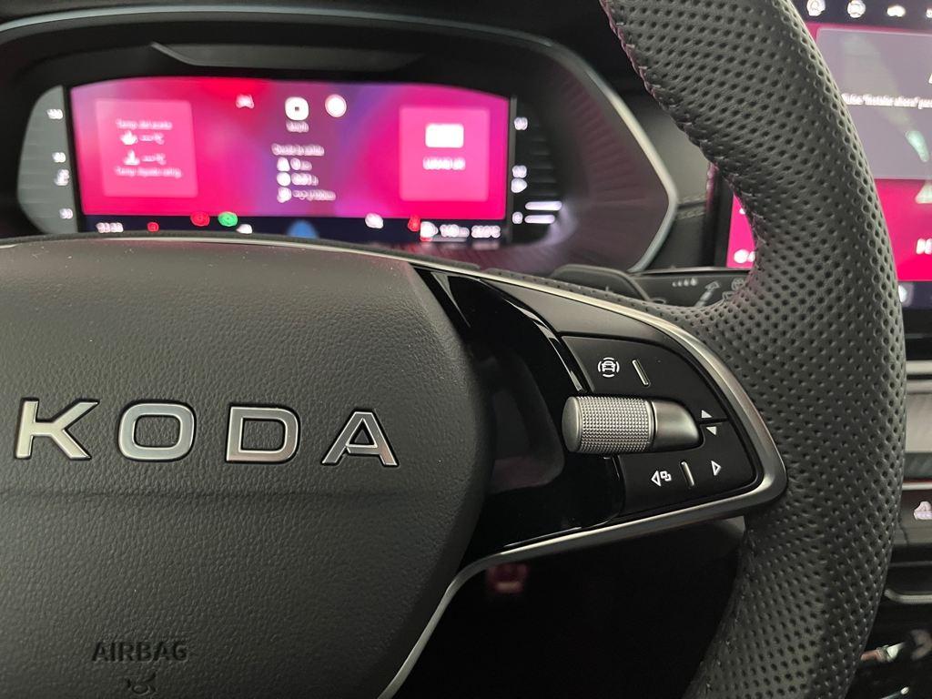 Skoda Octavia Combi 1.5 TSI m-HEV Sportline DSG 110 kW (150 CV) - 9