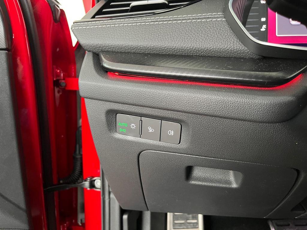 Skoda Octavia Combi 1.5 TSI m-HEV Sportline DSG 110 kW (150 CV) - 11