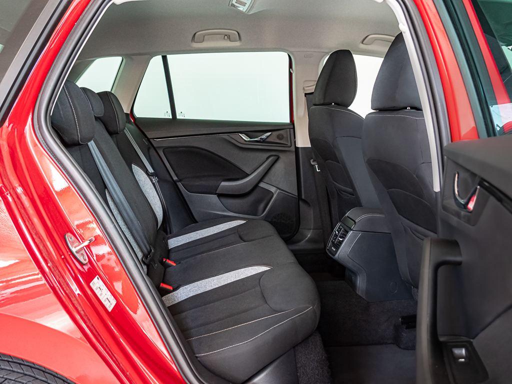 Skoda Kamiq 1.0 TSI Selection 85 kW (115 CV) - 5