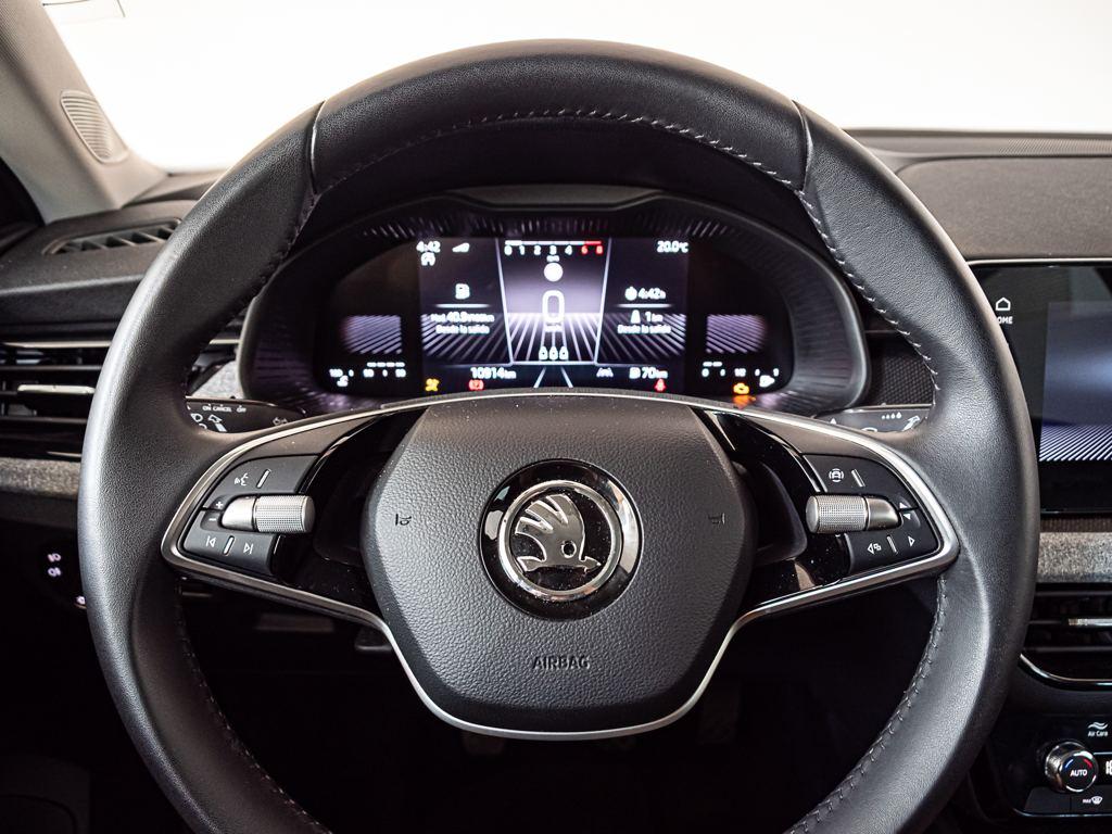 Skoda Kamiq 1.0 TSI Selection 85 kW (115 CV) - 8