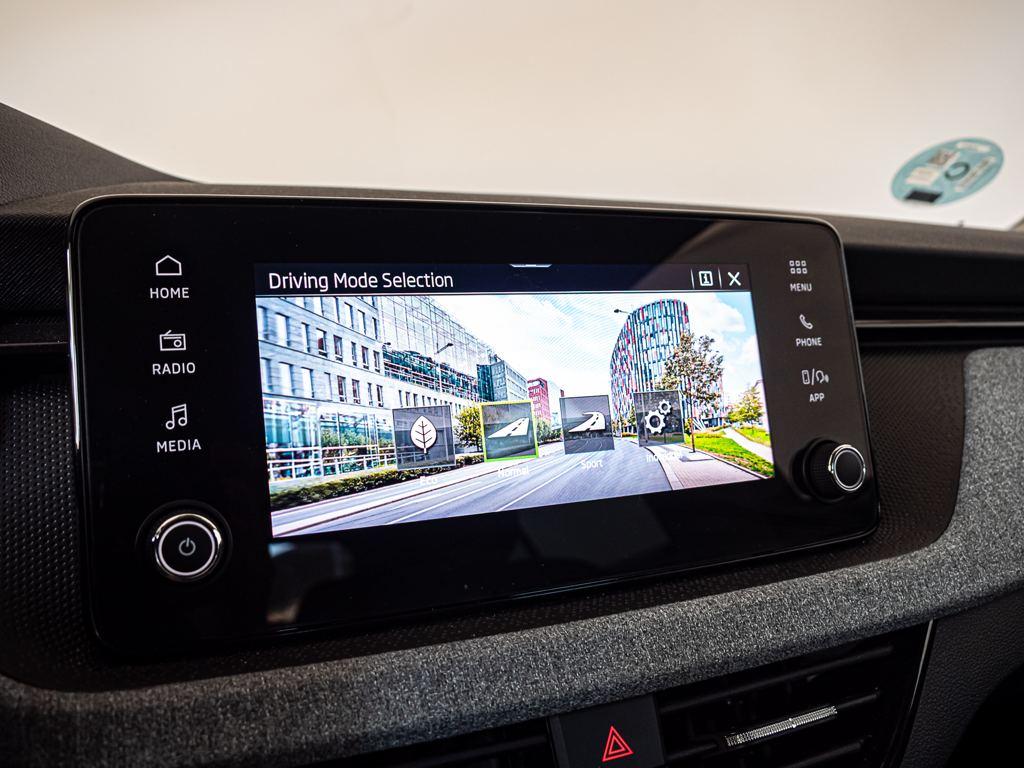 Skoda Kamiq 1.0 TSI Selection 85 kW (115 CV) - 18