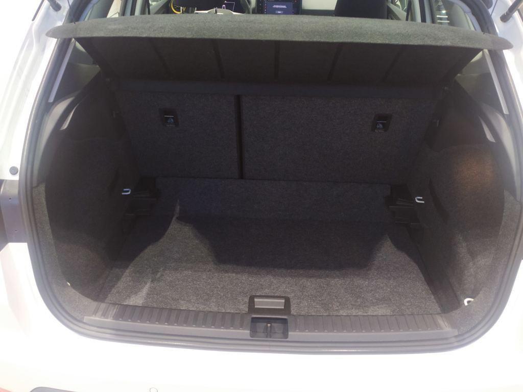 SEAT Arona 1.0 TSI Style XM 85 kW (115 CV) - 6