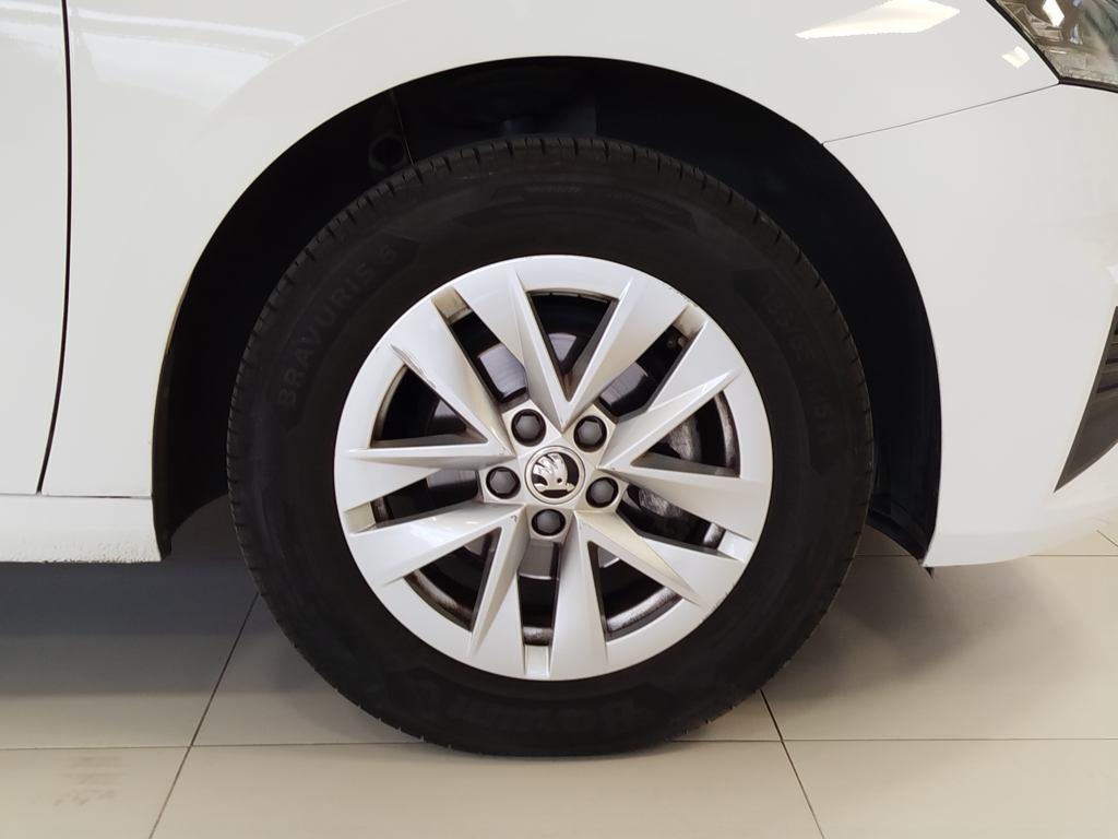 Skoda Fabia 1.0 TSI Ambition 70 kW (95 CV) - 7