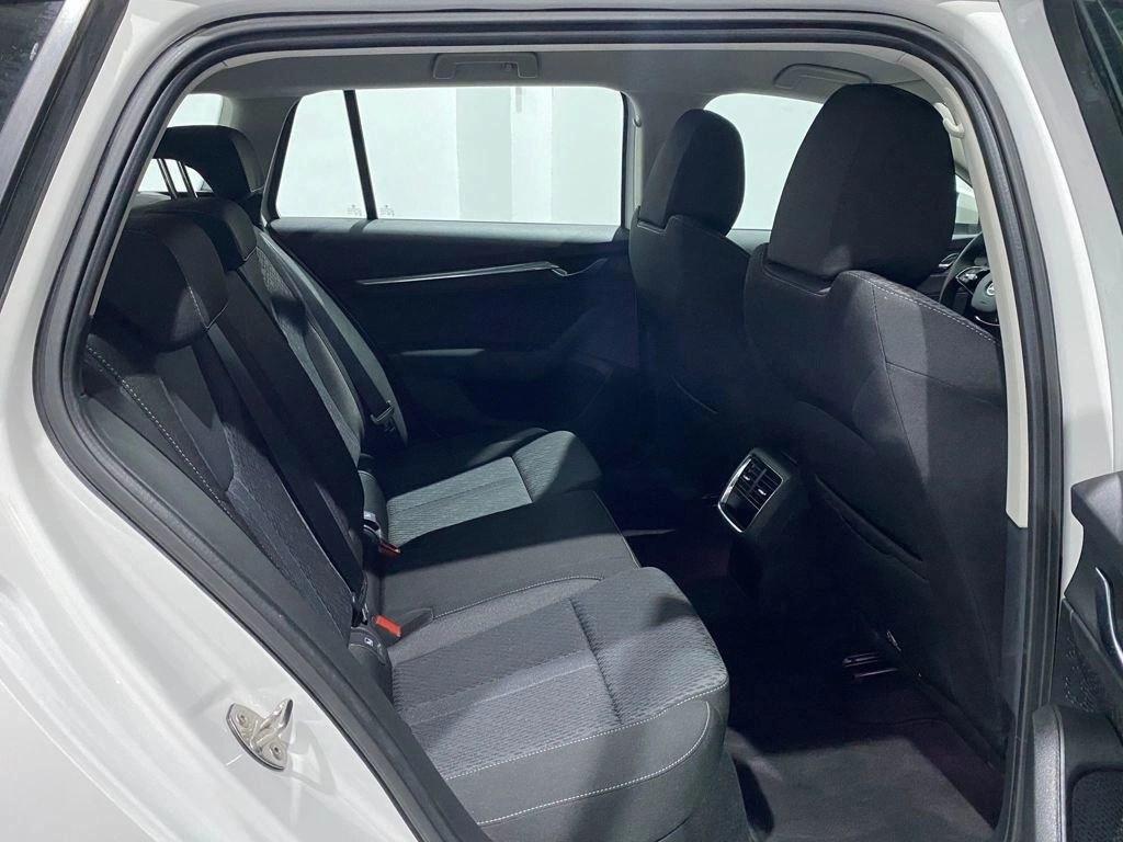 Skoda Octavia Combi 1.5 TSI G-TEC Ambition DSG 96 kW (131 CV) - 5