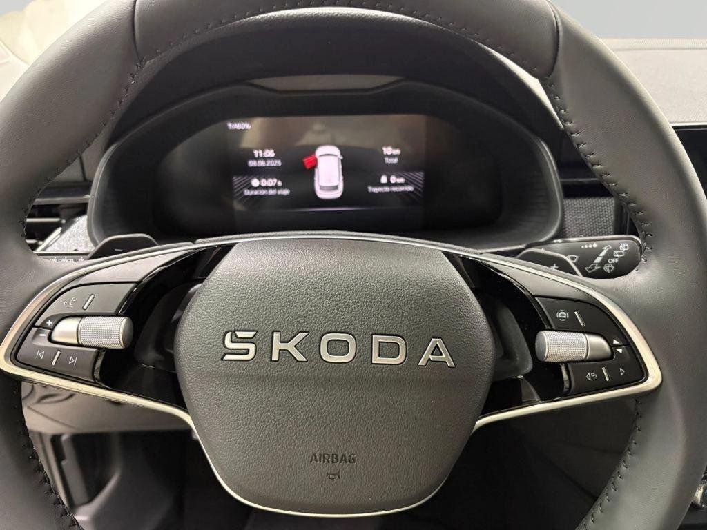 Skoda Kamiq 1.0 TSI Selection DSG 85 kW (115 CV) - 11