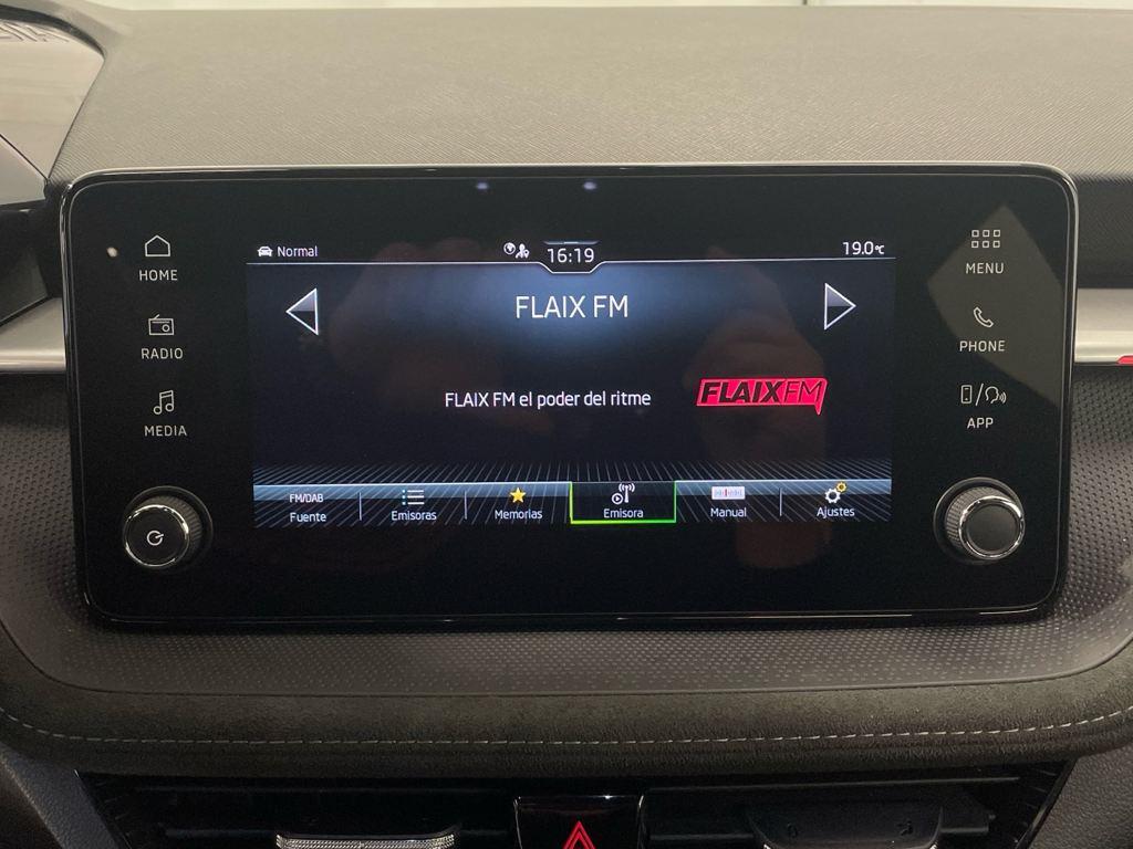 Skoda Fabia 1.0 TSI Design DSG 85 KW (115 CV) - 17