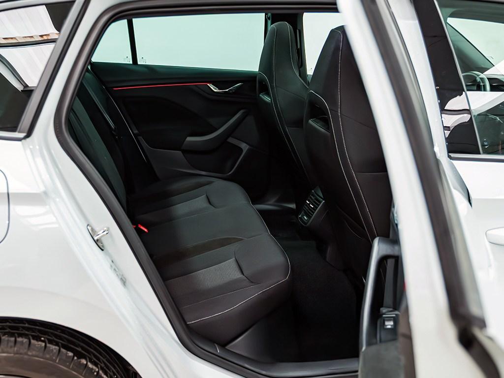 Skoda Scala 1.5 TSI Design DSG 110 kW (150 CV) - 5