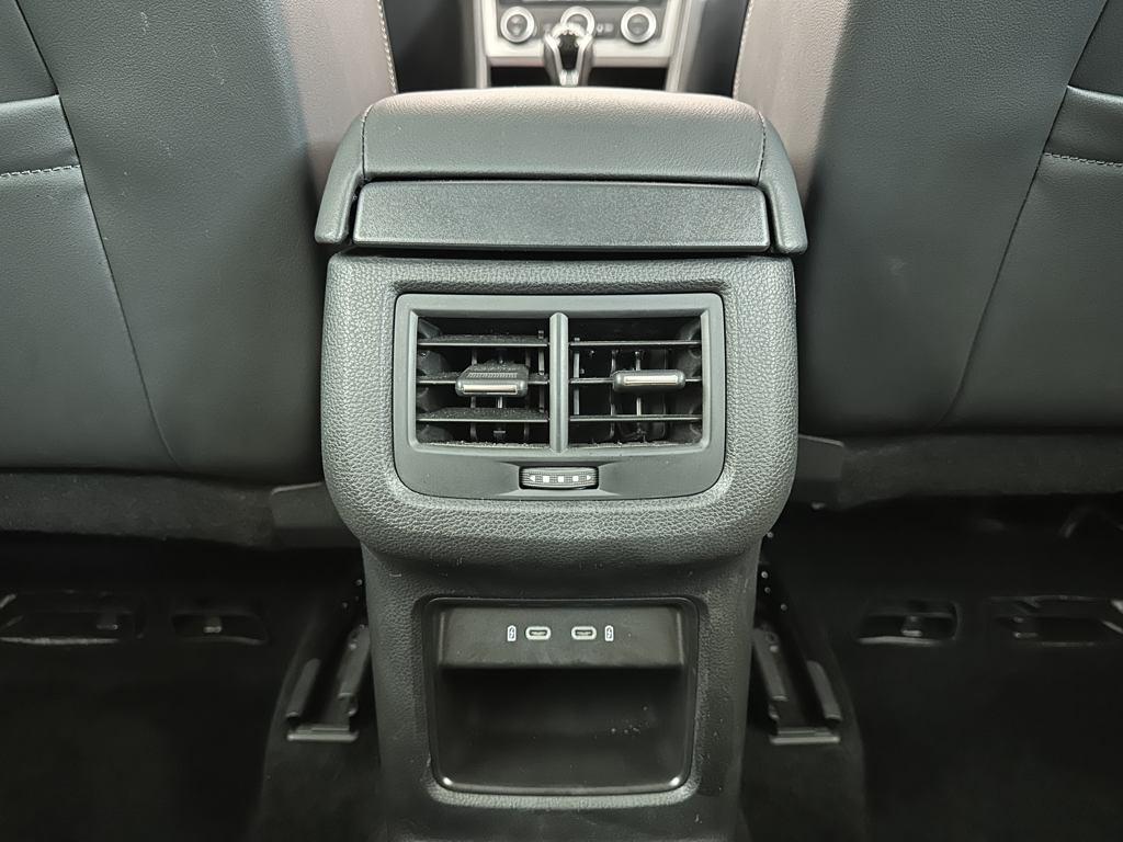 SEAT Ateca 1.5 TSI X-Perience XM 110 kW (150 CV) - 10