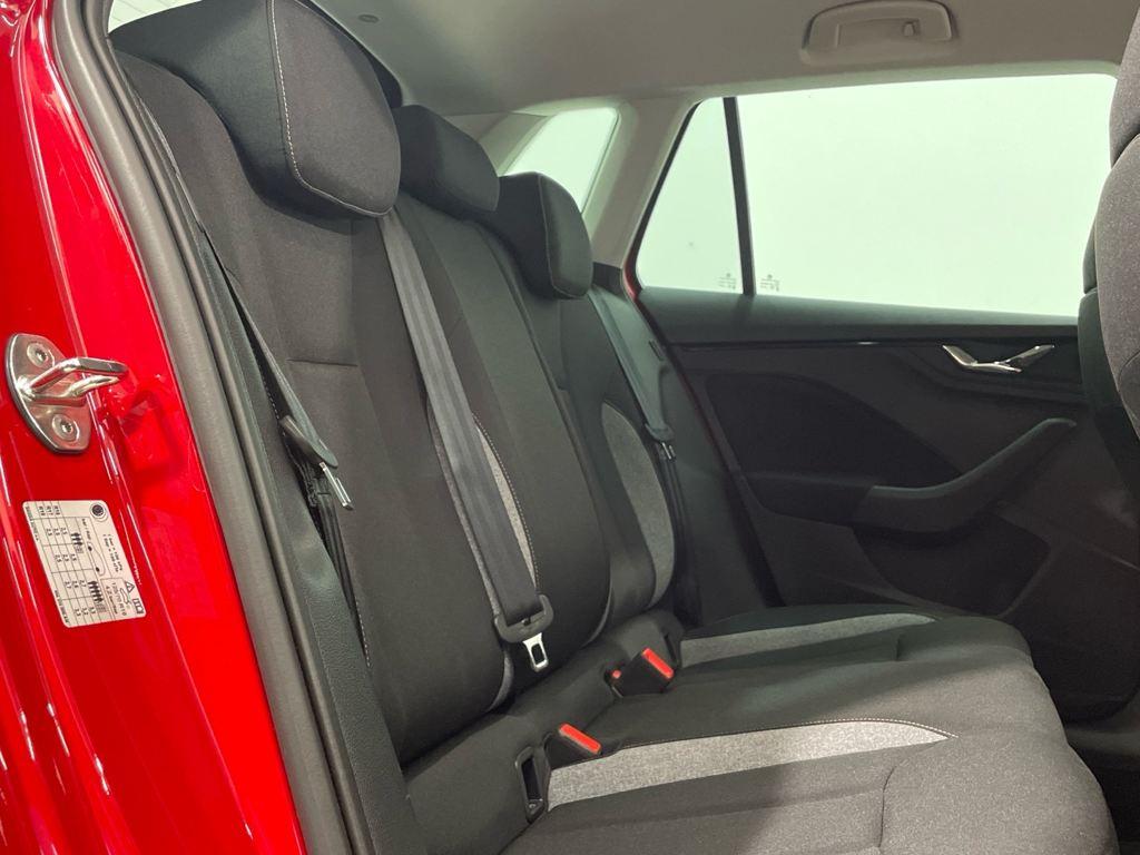 Skoda Kamiq 1.0 TSI Selection 85 kW (115 CV) - 5