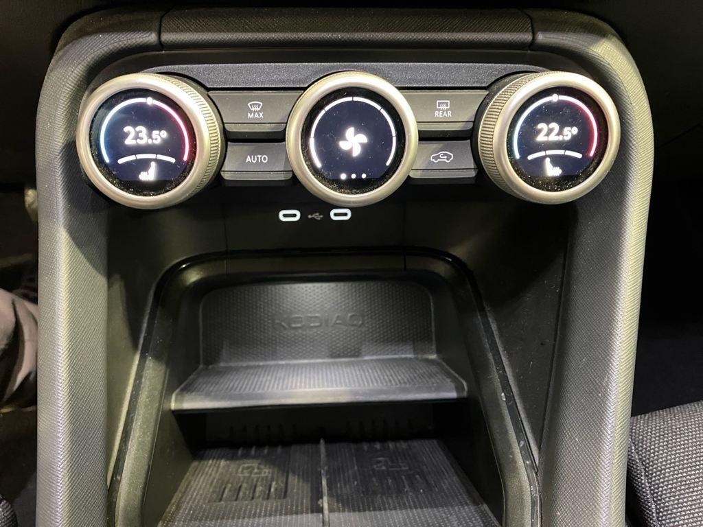 Skoda Kodiaq 1.5 TSI m-HEV Selection DSG 110 kW (150 CV) - 12