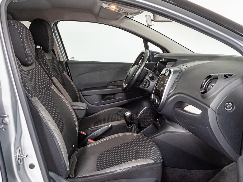 Renault Captur Zen TCe 66 kW (90 CV) - 4
