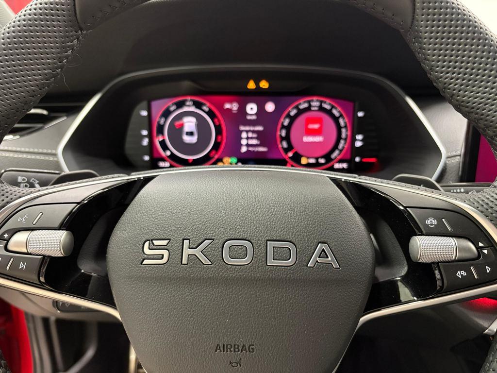 Skoda Octavia 2.0 TDI Sportline DSG 110 kW (150 CV) - 11