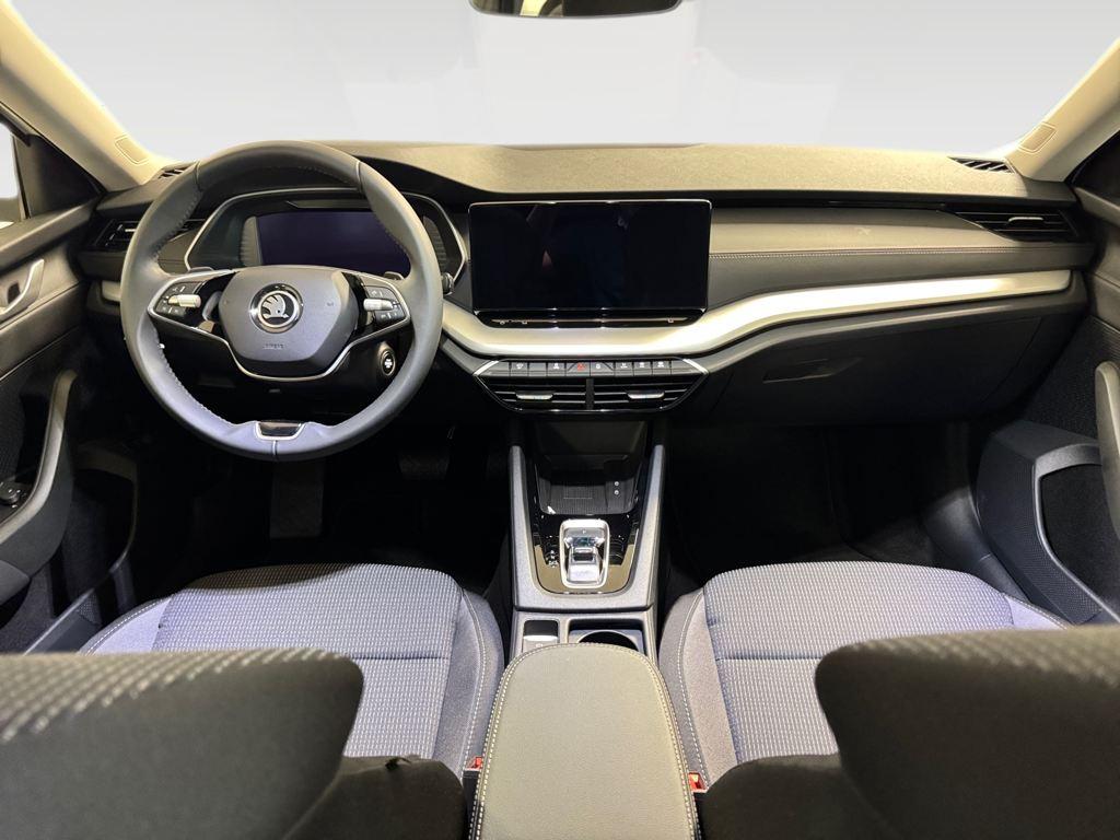 Skoda Octavia Combi 2.0 TDI Selection DSG 110 kW (150 CV) - 3