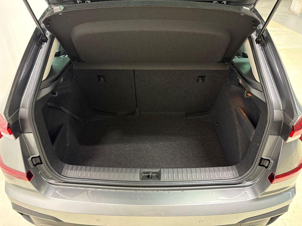 Skoda Kamiq 1.0 TSI Selection DSG 85 kW (115 CV) - 6