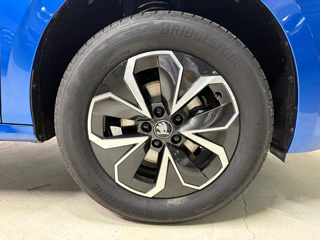 Skoda Kamiq 1.0 TSI Selection DSG 85 kW (115 CV) - 7