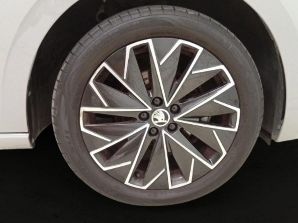 Skoda Scala Design 1.0 TSI DSG 85 kW (115 CV) - 7