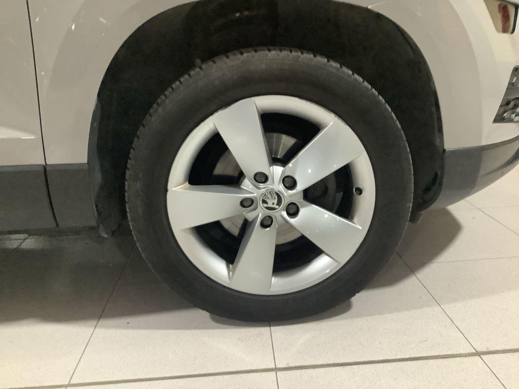 Skoda Karoq 1.0 TSI Ambition 85 kW (115 CV) - 7