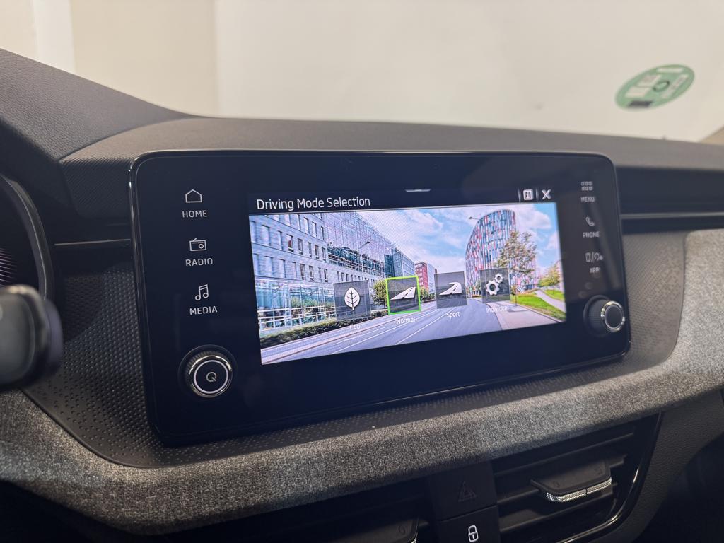 Skoda Scala 1.0 TSI Selection DSG 85 kW (115 CV) - 14