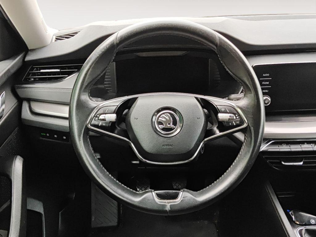 Skoda Octavia Combi 2.0 TDI Ambition 110 kW (150 CV) - 8