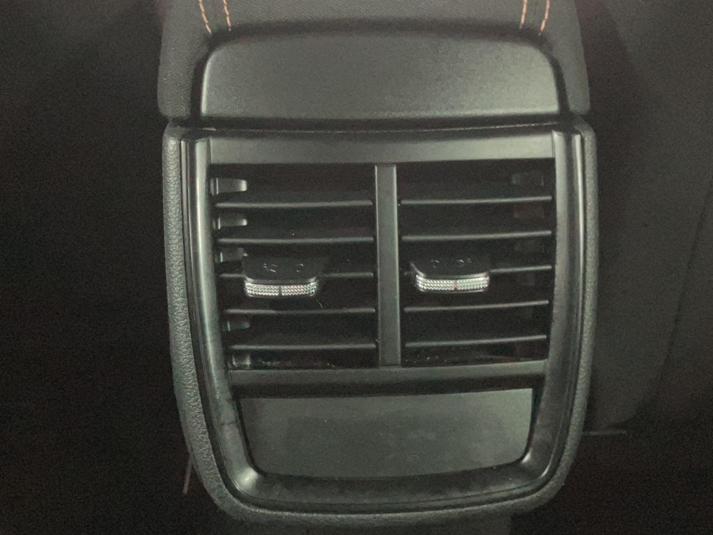 Skoda Kamiq 1.0 TSI Scout DSG 81 kW (110 CV) - 18