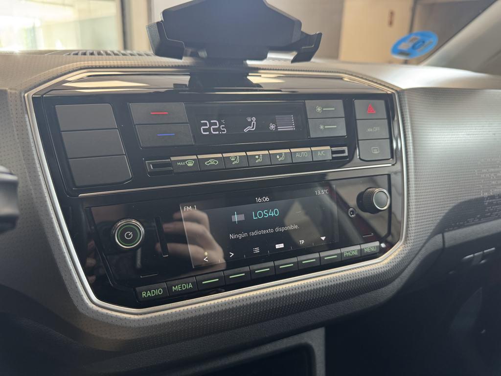 Skoda Citigo CITIGOe iV Style Auto 61 kW (83 CV) - 11