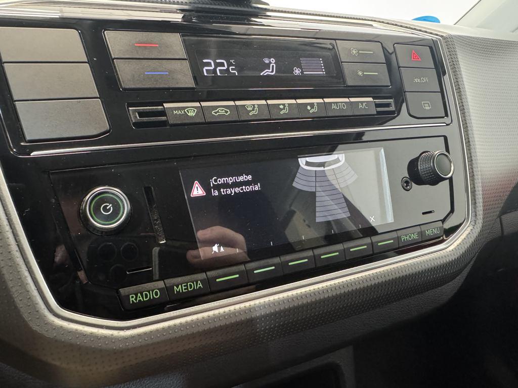 Skoda Citigo CITIGOe iV Style Auto 61 kW (83 CV) - 13