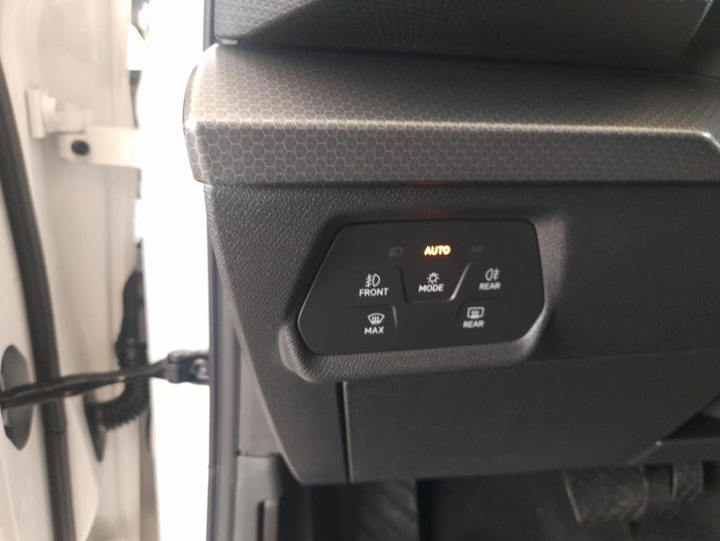 SEAT León ST 1.5 eTSI Style 25 Aniversario DSG 85 kW (116 CV) - 15