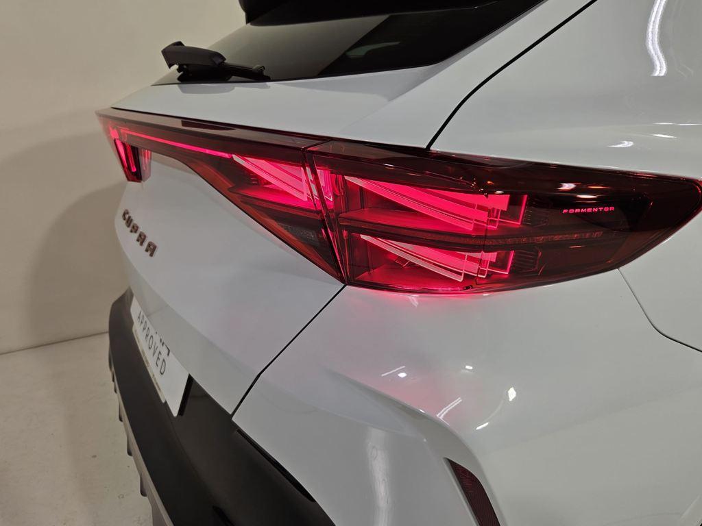 CUPRA Formentor 1.5 TSI e-Hybrid DSG 150 kW (204 CV) - 9