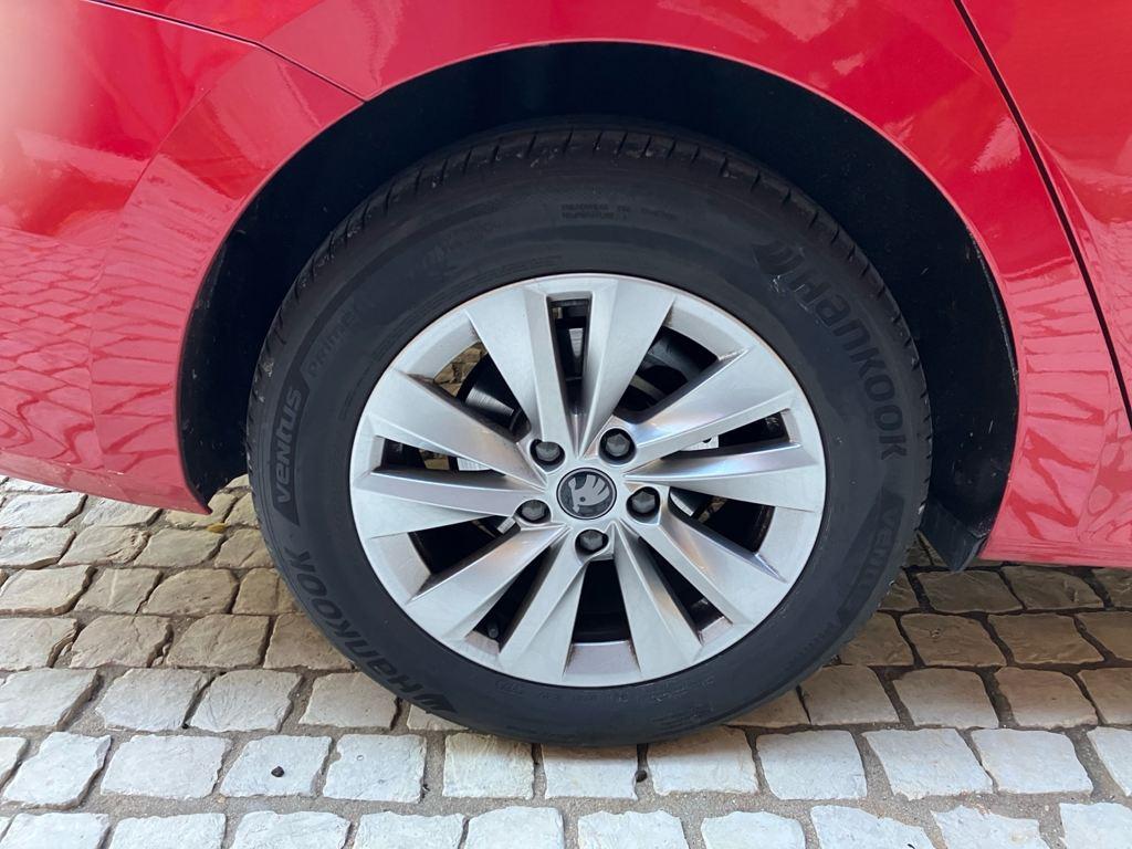 Skoda Octavia 1.5 TSI m-HEV Selection DSG 110 kW (150 CV) - 7