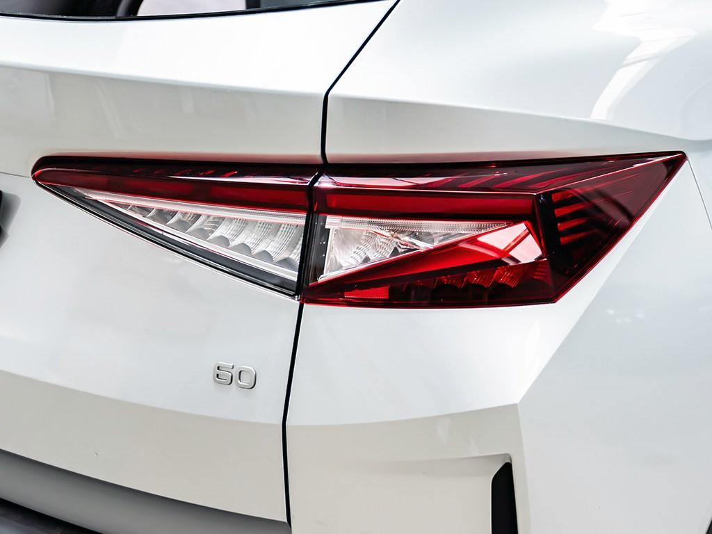 Skoda Elroq 60 63 kWh 150 kW (204 CV) - 9